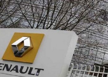 شركة رينو تعلن عن نيتها إلغاء خمسة عشر ألف وظيفة