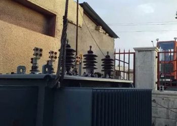 تركيب محولة كهربائية لتأمين الكهرباء للكليات الجامعية في المدخل الجنوبي للحسكة