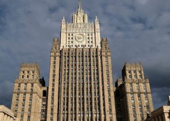 موسكو: اتفاق (قسد) وشركة أميركية لسرقة النفط السوري استكمال لانتهاكات واشنطن قواعد القانون الدولي وسيادة سورية