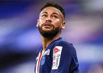 نيمار يعلن استمراره مع باريس سان جيرمان