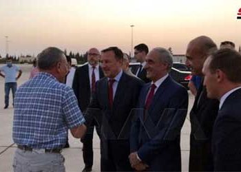 وفد روسي برئاسة بوريسوف يصل إلى دمشق لإجراء مباحثات حول التعاون الثنائي