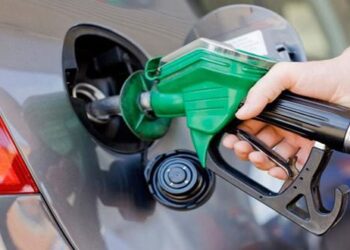 رفع سعر ليتر المازوت الصناعي و التجاري إلى 650 ليرة و البنزين أوكتان 95 إلى 1050 ليرة