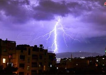 أمطار رعدية غزيرة في مدينة دمشق ومحيطها (صور وفيديو)