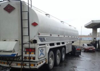 مدير في ” النفط ” : فرق سعر المازوت المدعوم والصناعي ادى للازدحام على الكازيات