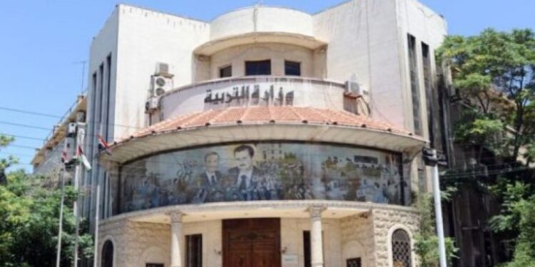 التربية تؤكد على مدراء المدارس الالتزام بالتقويم الدراسي