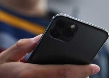 كيفية استخدام المستشعرات الضوئية للهواتف الذكية