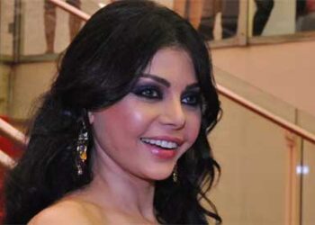 هيفاء وهبه تكسب بالقضاء على مدير أعمالها السابق المصري في قضية التبديد والنصب عليها