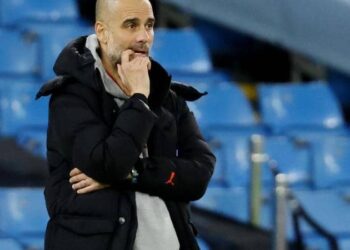 غوارديولا يتحدث عن “الرباعية التاريخية”