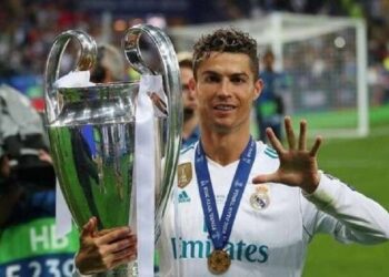 رونالدو يضع شرطا للعودة إلى ريال مدريد