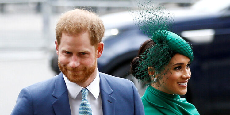 دعوات للأمير هاري للعودة إلى بريطانيا كي يودع جده