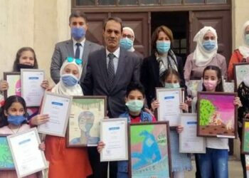 فوز طالبتين سوريتين بمسابقة فنية إقليمية حول الوقاية من كورونا