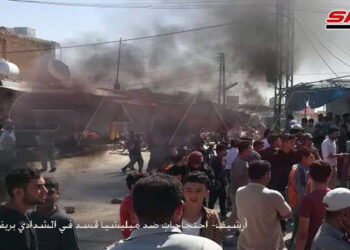 مظاهرات شعبية في تل حميس بالقامشلي احتجاجاً على ممارسات ميليشيا (قسد) وحرمان الأهالي من الخبز