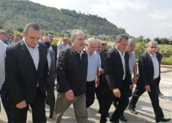 المهندس عرنوس على رأس وفد حكومي يبدأ بجولة في اللاذقية من نبع السن