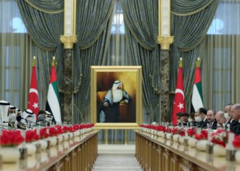 إردوغان في الإمارات للمرة الأولى منذ 9 سنوات