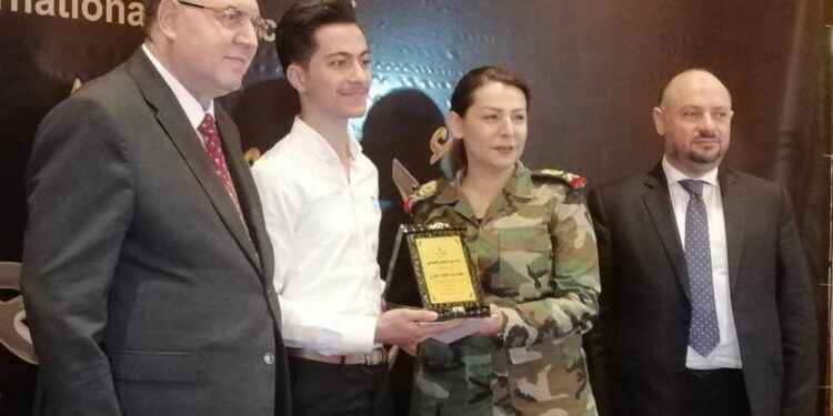 برعاية وزير التربية: بنك سورية الدولي الإسلامي يكرم ٤٣ متفوقاً في الشهادة الثانوية بفروعها العامة والمهنية