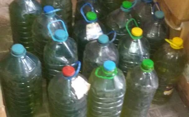 دوريات من تموين دمشق وقيادة الشرطة لمكافحة ظاهرة بيع البنزين المهرب في شوارع المدينة