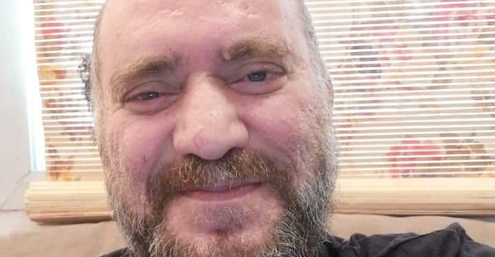 هاني نديم : ساحر القلمِ الأخاذ وفيضٌ من حنينْ