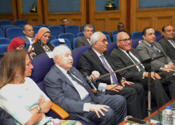 وزير التربية والتعليم ورئيس الهيئة العربية للتصنيع يشهدان محاضرة للدكتور طلال أبوغزاله تحت عنوان “التحول الرقمي في التعليم”