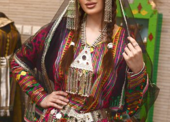 وجه إعلاني شاب