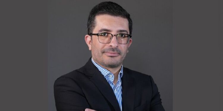 أستاذ بجامعة أبوظبي يحصل على براءتي اختراع في مجال التكنولوجيا الكمومية