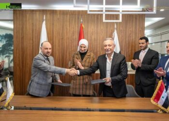 بنك سورية الدولي الإسلامي وشركة هرم بيراميد للحوالات المالية يوقعان اتفاقية تعاون لتقديم خدمات التحويل المالي وتغذية الحسابات المصرفية.