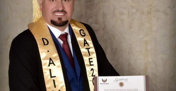 علي المهوس بإصرار وعزيمة حقق حلمه ليثبت إرادة وعزيمة السوريين بالمغترب