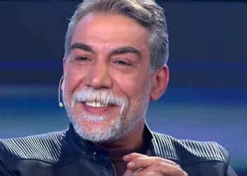 النجم أيمن رضا  يحيك شراعاته من بوحِ الإبداع