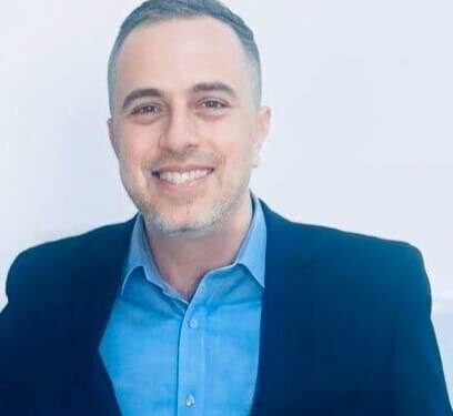 د . مضر صلاح ديوب مغترب سوري ترك بصمة مميزة ليثبت للعالم أن السوريين هنا امتداد لحضارة الأجداد و الآباء