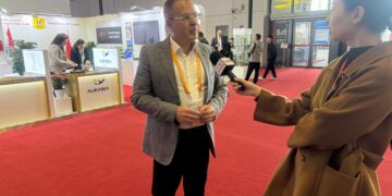 أجنحة الشام للطيران حاضرة في الدوره السابعة للمعرض الدولي للصادرات والمستوردات في شنغهاي- الصين