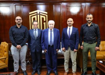 اتفاقیة تعاون لعقد امتحانات “أبوغزاله لمحو الأمیة” في شركة “النبض” في العراق